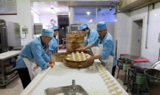 大学为何纷纷涨价?