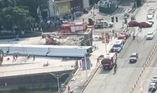 广东在建高架桥垮塌